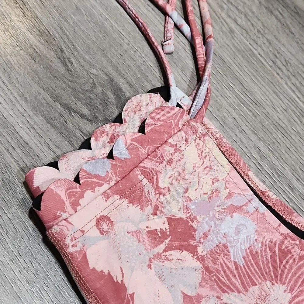 EUC Anthropologie Daily Practice Allie Rose Pink Floral Leggings